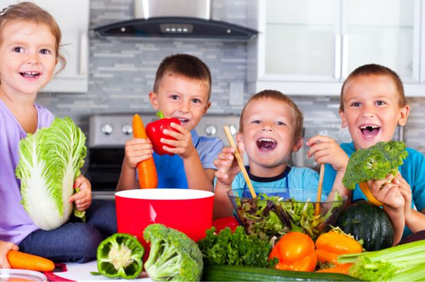 kids eating vegetables and fruits.png